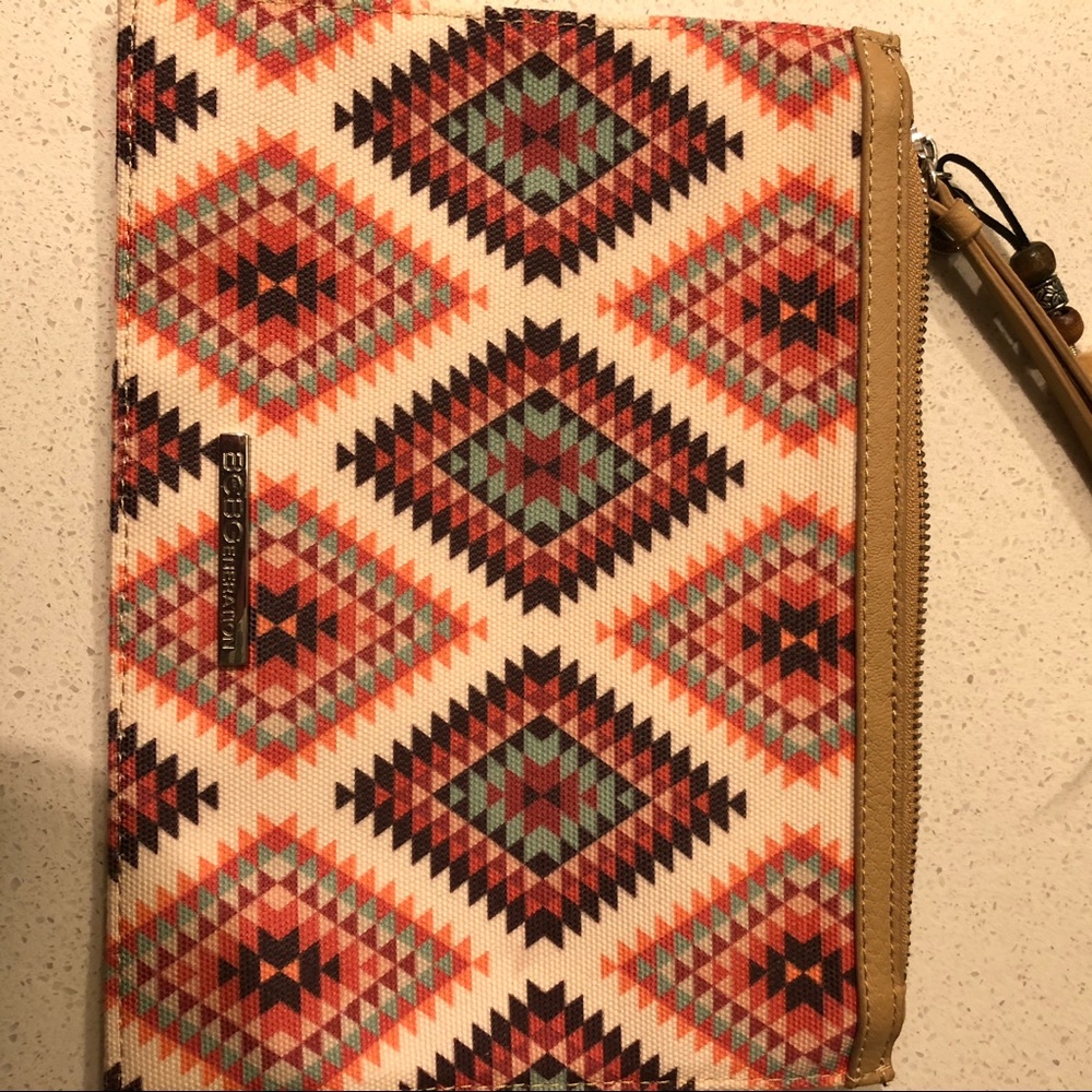 BCBGeneration Clutch
